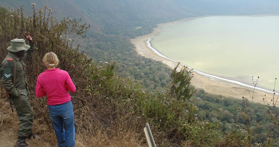 ngorongoro crater rim walk
